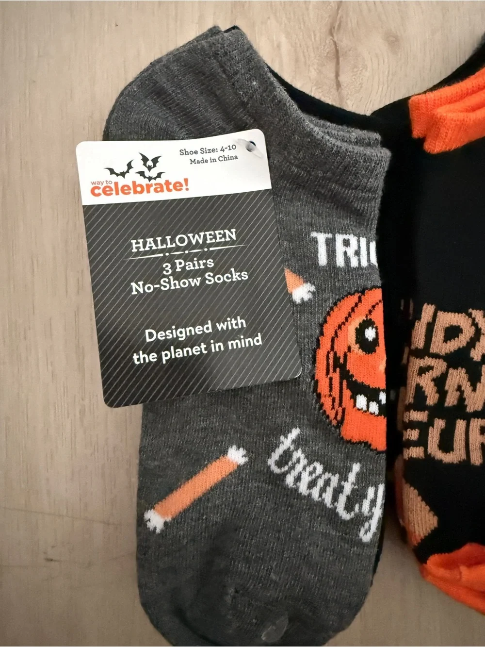 2 packs of Halloween No-Show Socks - Black & Orange (6 Pairs)